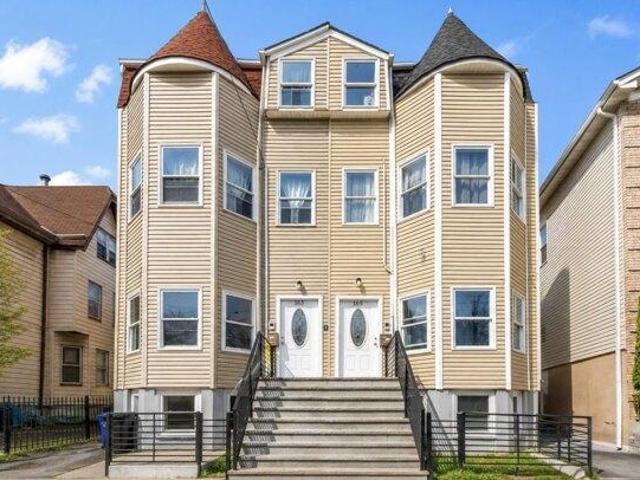 House for sale in Hudson, New Jersey