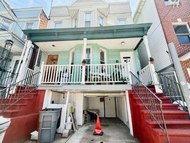 House for sale in Hudson, New Jersey