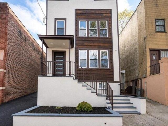 House for sale in Jersey City, Hudson County