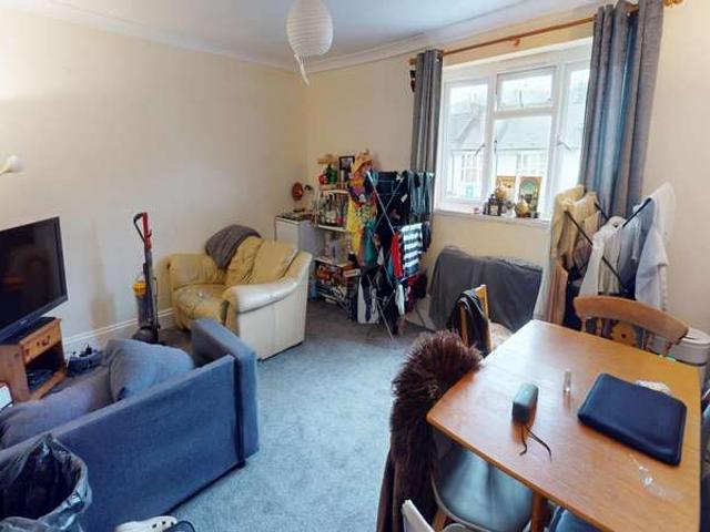 Maisonette for rent in Round Hill, Brighton & Hove