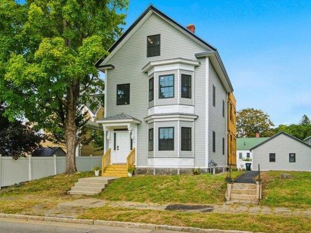 House for sale in Downtown, Manchester