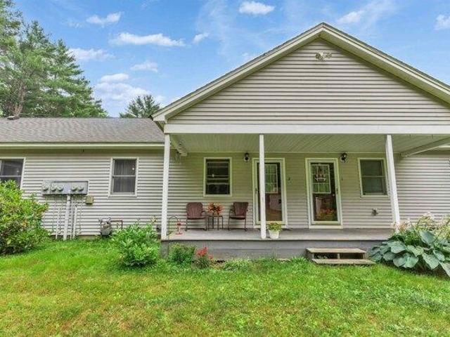 House for sale in Marlborough, Cheshire County