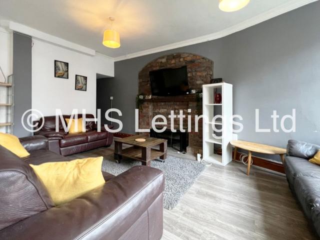 Room for rent in Headingley Hill, Leeds