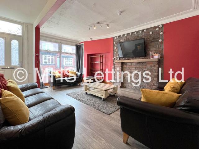 Room for rent in Headingley Hill, Leeds
