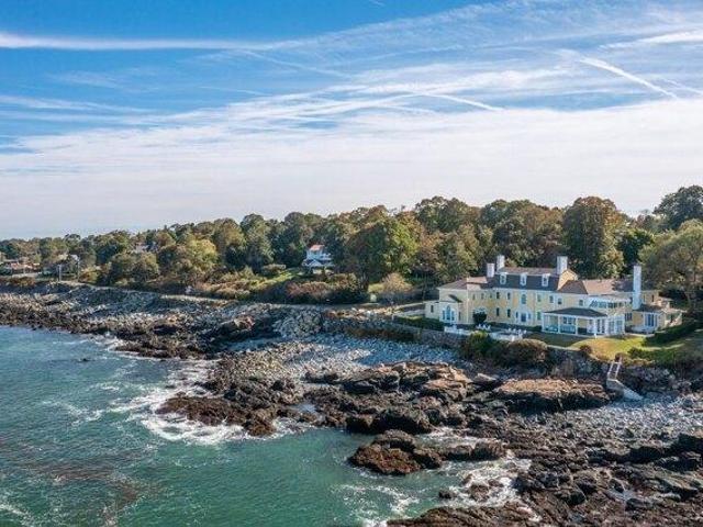 House for sale in Nahant, Essex County