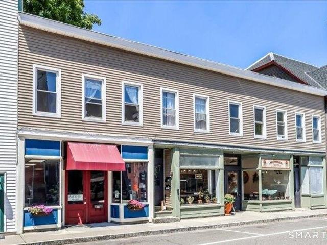 House for sale in Gaylordsville, Connecticut