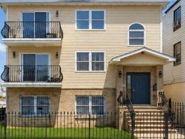 House for sale in Newark, New Jersey