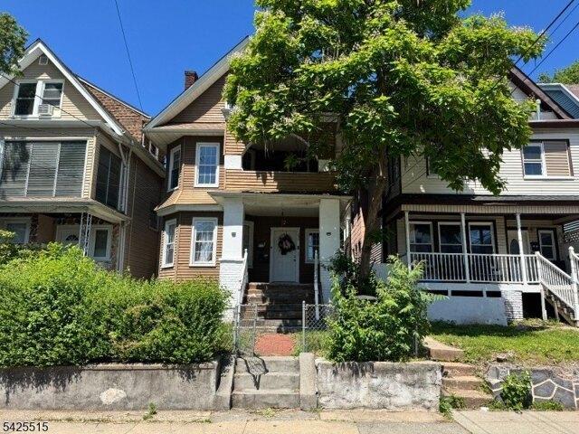 House for sale in Newark, Essex County