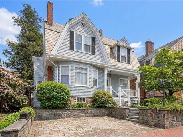 House for sale in Newport, Newport County
