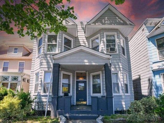House for sale in Hudson, New Jersey