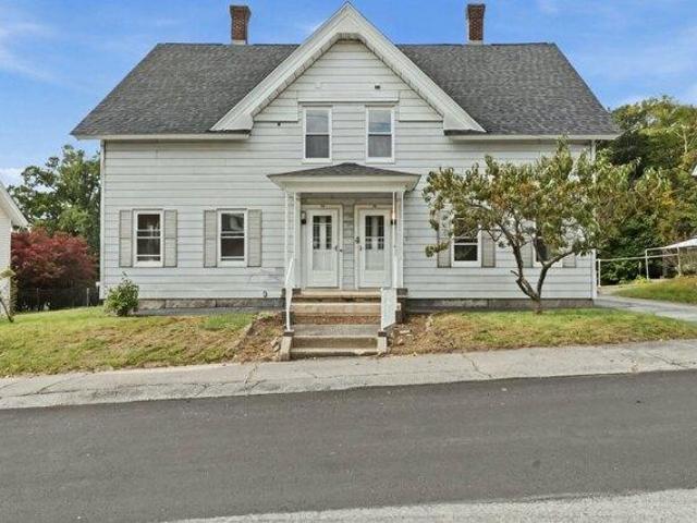 House for sale in Whitinsville, Northbridge