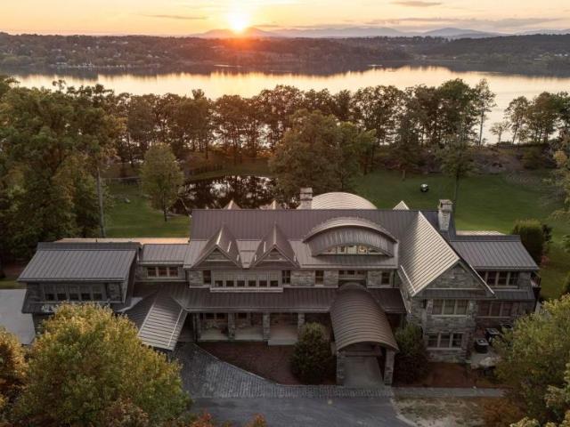 House for sale in Rhinebeck, New York
