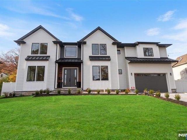 House for sale in Paramus, Bergen County