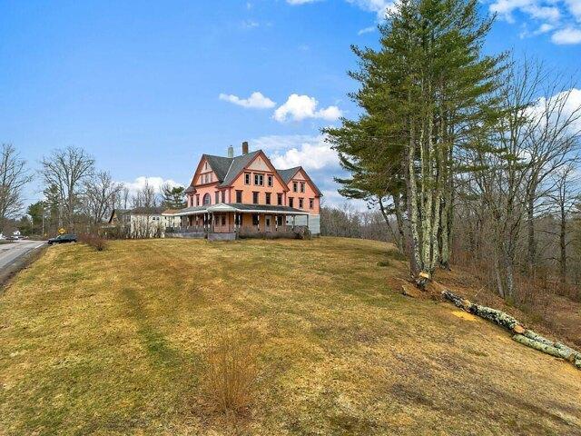 House for sale in Maine