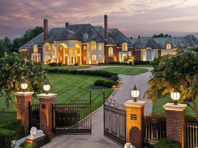 House for sale in Potomac, Maryland