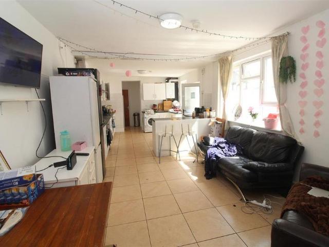 House for rent in Falcon Lodge, Wales