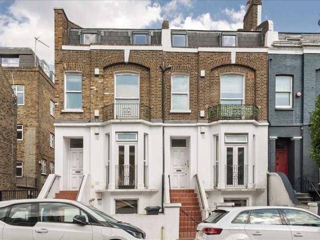 Property for sale in Shepherd's Bush, Greater London