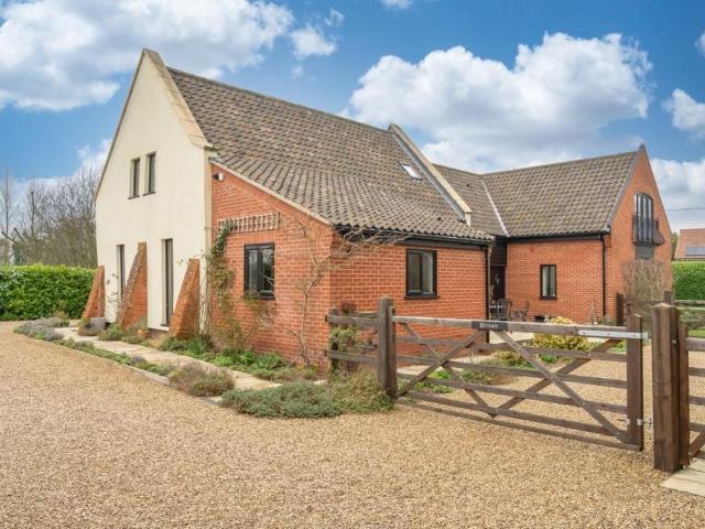 House for sale in Crostwick, Norfolk