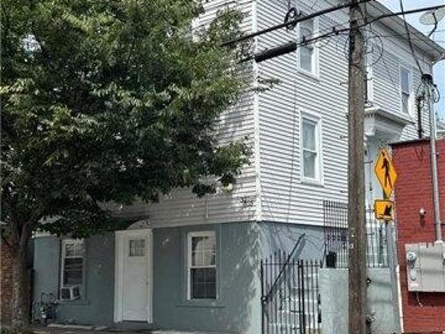 House for sale in Olneyville, Providence