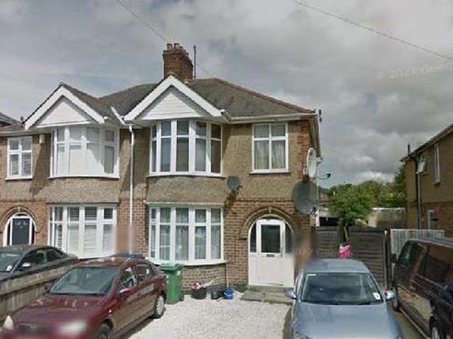 House for sale in The Slade, Oxfordshire