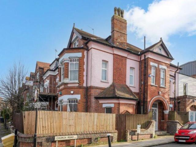 House for sale in Muswell Hill, Greater London