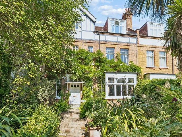House for sale in West Hampstead, Greater London