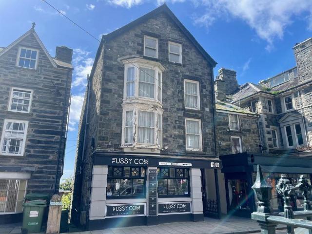House for sale in Barmouth
