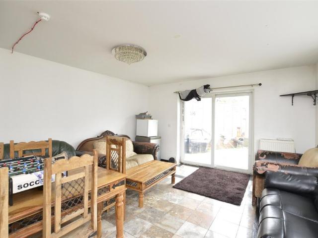 House for sale in Kingsbury, Greater London