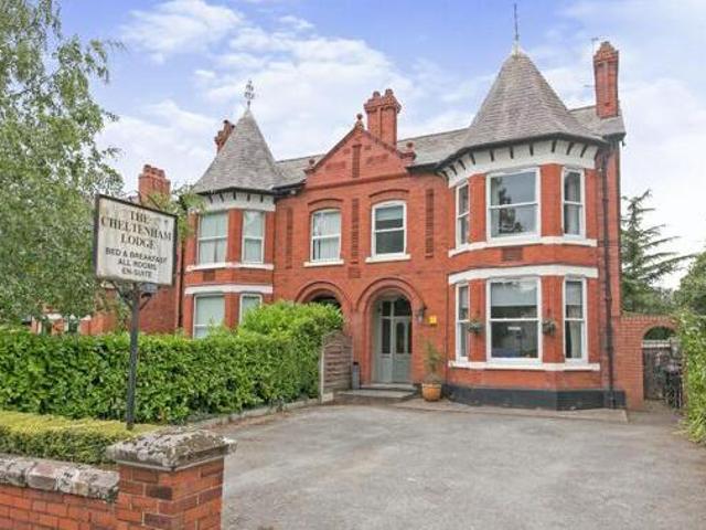 House for sale in Hoole, Two Mills