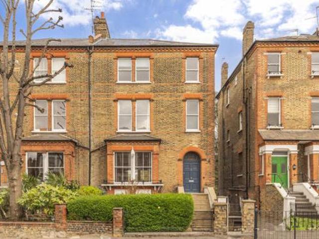 House for sale in Hertfordshire