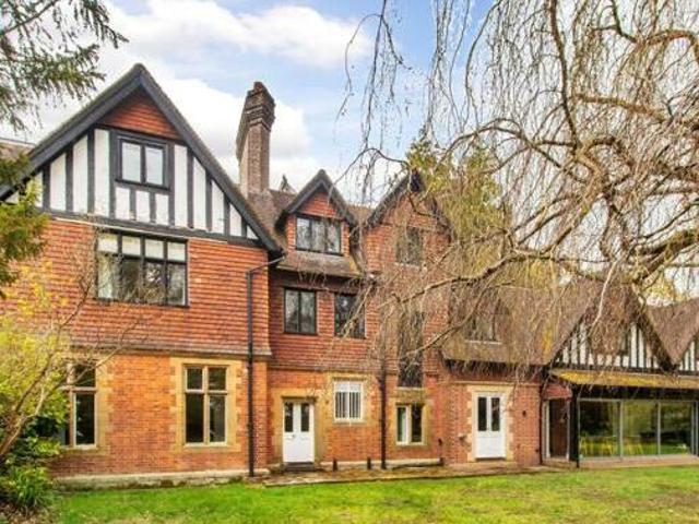 House for sale in Sandown Park, Kent
