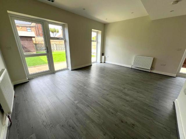 House for rent in South Hornchurch, Greater London