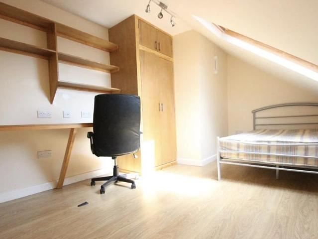 House for rent in Robin Hood, Oxford