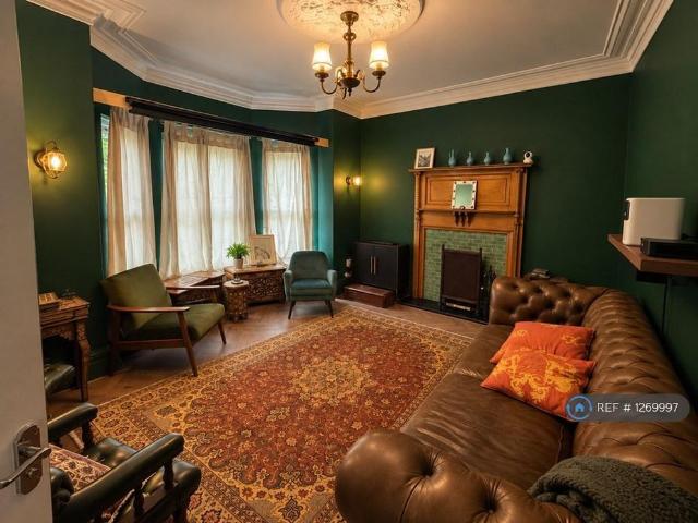 House for rent in Georgia, Greater Manchester