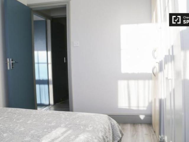 Property to rent in Bluebell, North Tipperary