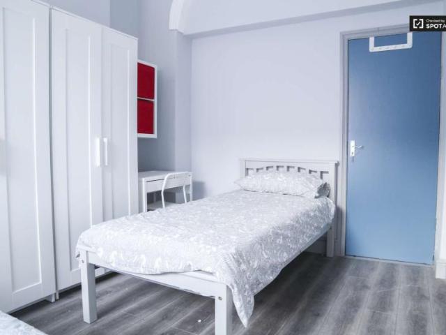 Property to rent in Bluebell, North Tipperary