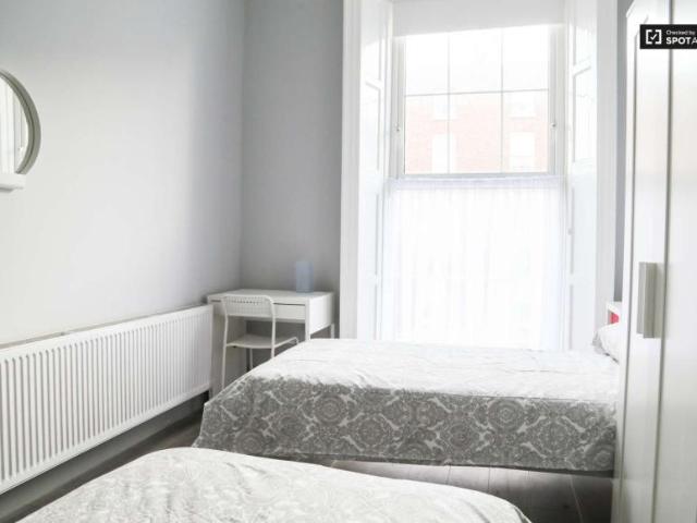 Property to rent in Bluebell, North Tipperary
