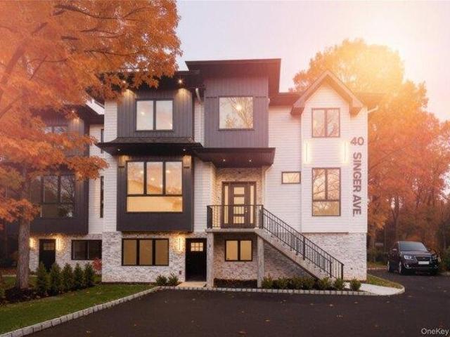 Condo for sale in Rockland, New York