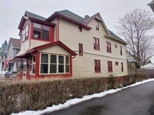 House for sale in Hampden, Massachusetts