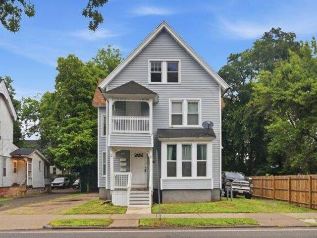 House for sale in Old Hill, Springfield