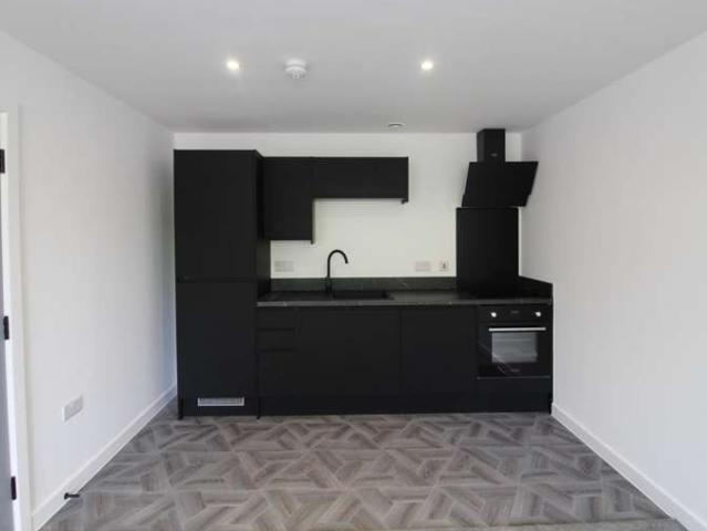 Studio for rent in Castle Hill, Key Street