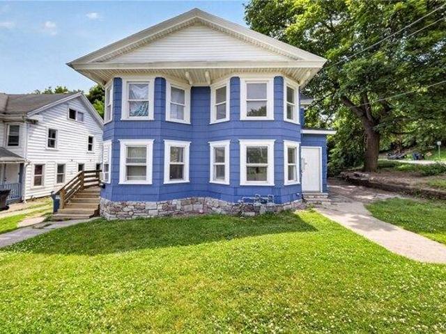 House for sale in Syracuse, New York