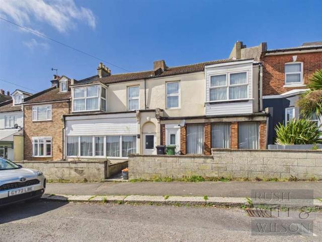 Cottage for sale in Belmont, Guestling Green