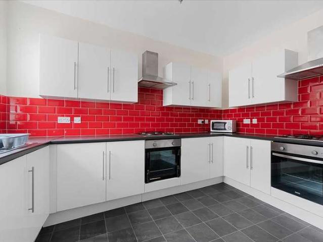 Cottage for rent in Mount Wise