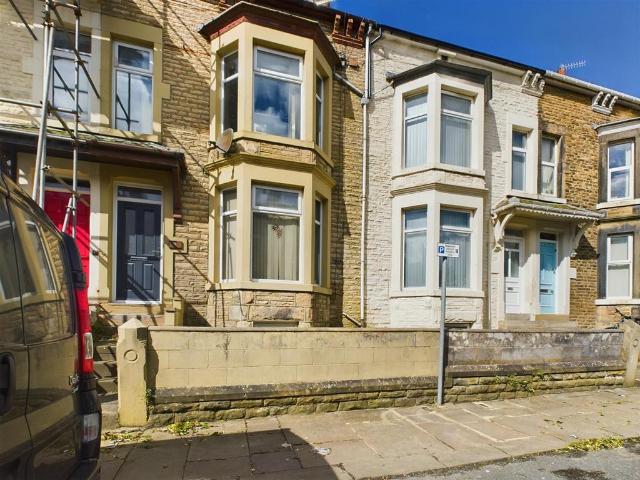 House for sale in Castle and Priory Precinct, Bare