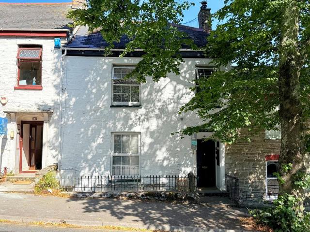 House for sale in Falmouth, Cornwall