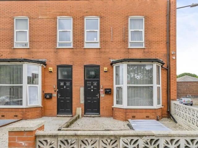House for sale in Moses Gate, Lee Bank