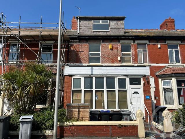 House for sale in Knowle, Blackpool