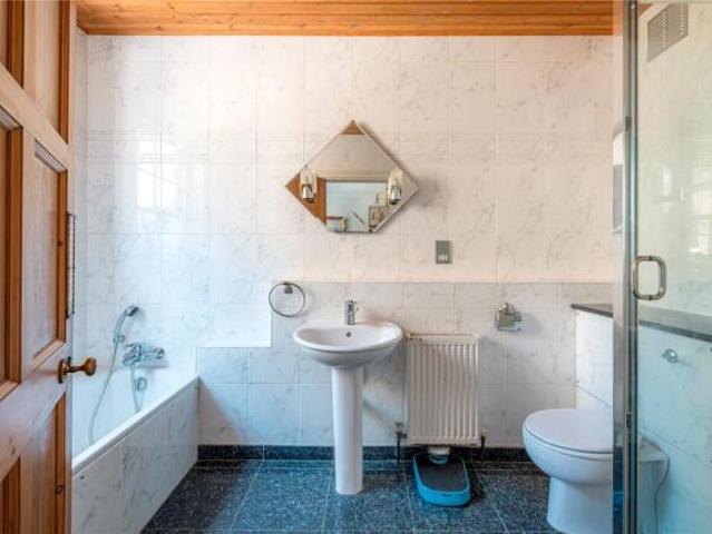 Cottage for sale in Mayfair, Greater London