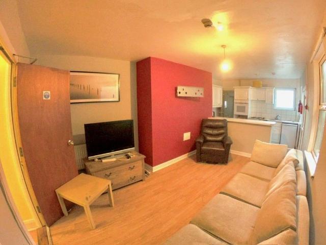 House for rent in Nangreaves, Wales